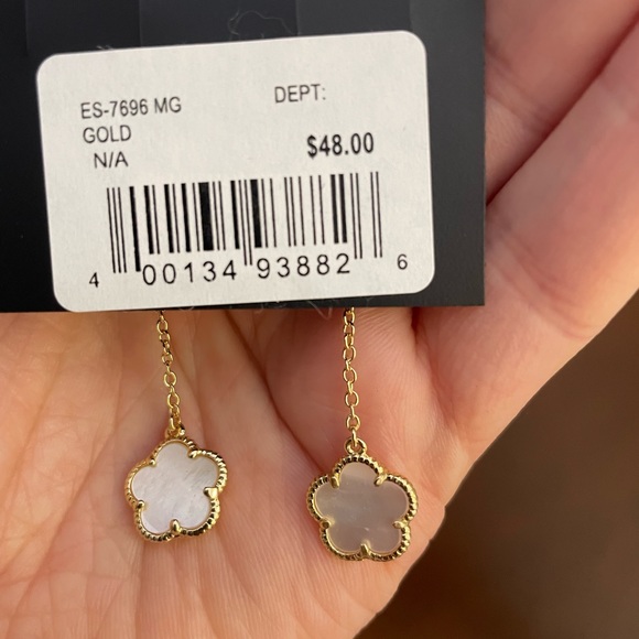 Clover 14K Goldplated, Mother-Of-Pearl, & Cubic Zirconia Drop Earrings- NWT - Picture 4 of 5